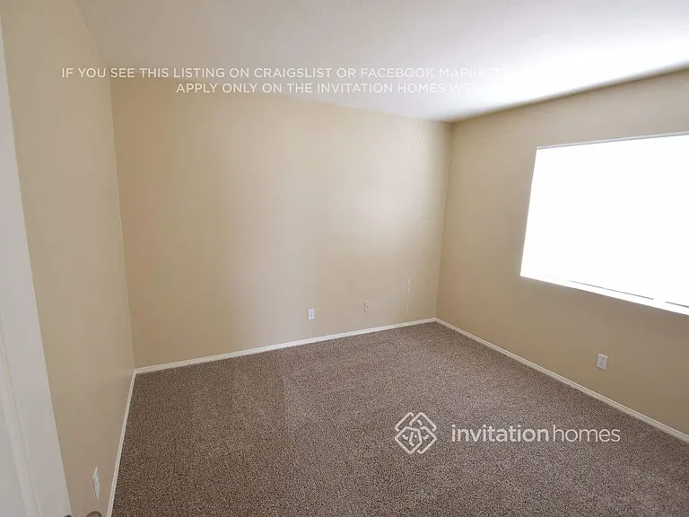 3890 Bluff St — Photo 5