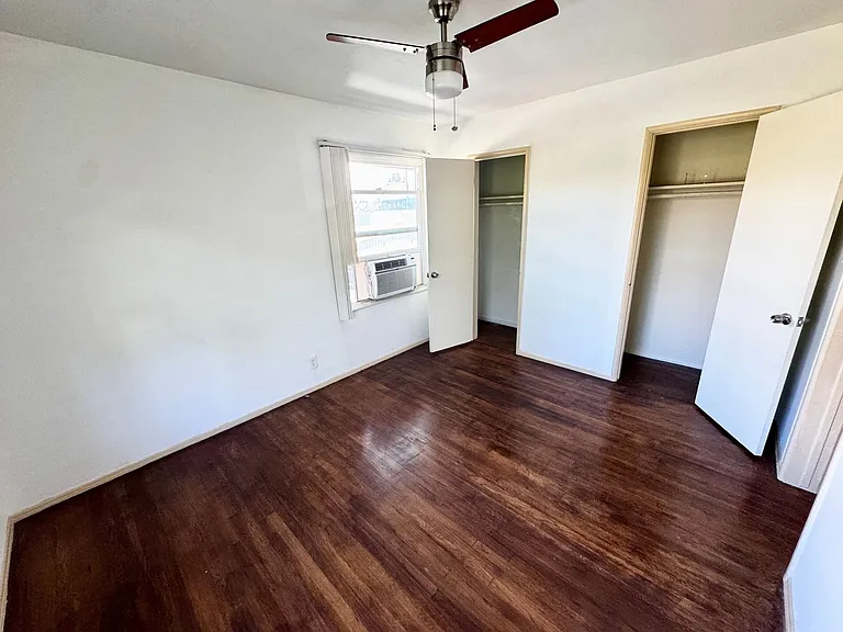 Charming 1 & 2 Bedrooms on the Chandler Bike Path — Photo 23