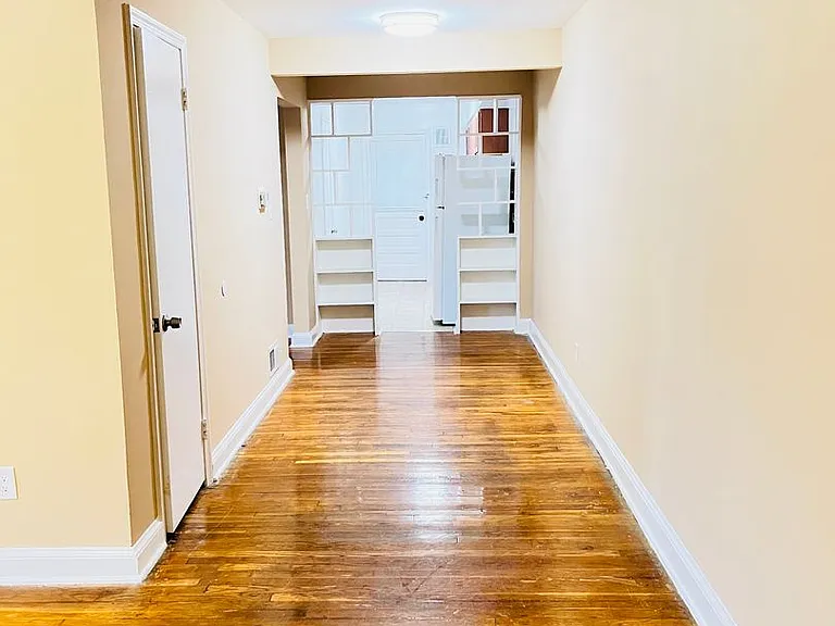 8717 Plymouth St — Photo 32