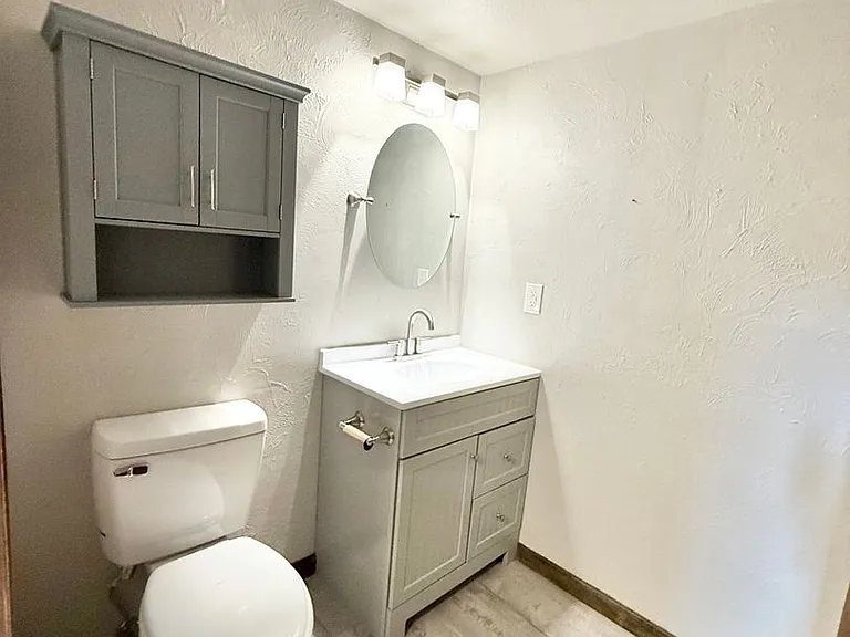 6515 Flintridge Dr — Photo 25