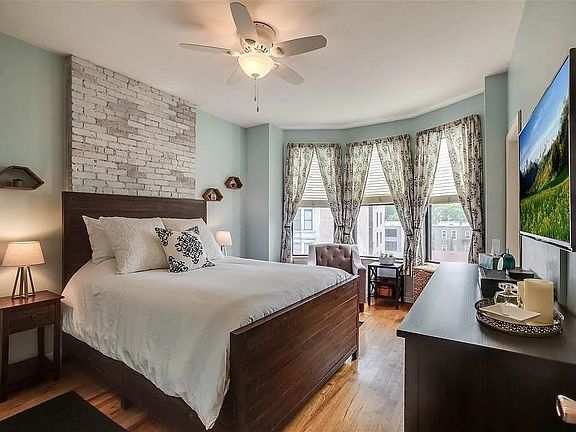 5th image of 214 Park Ave APT 4R