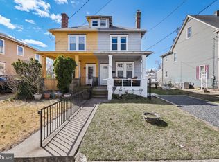 312 S Fairview St, Riverside, NJ 08075