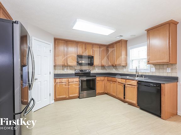 4th image of 1217 River Rush Ln NE