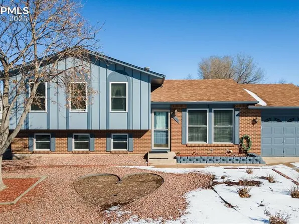 2319 Jet Wing Dr, Colorado Springs, CO 80916
