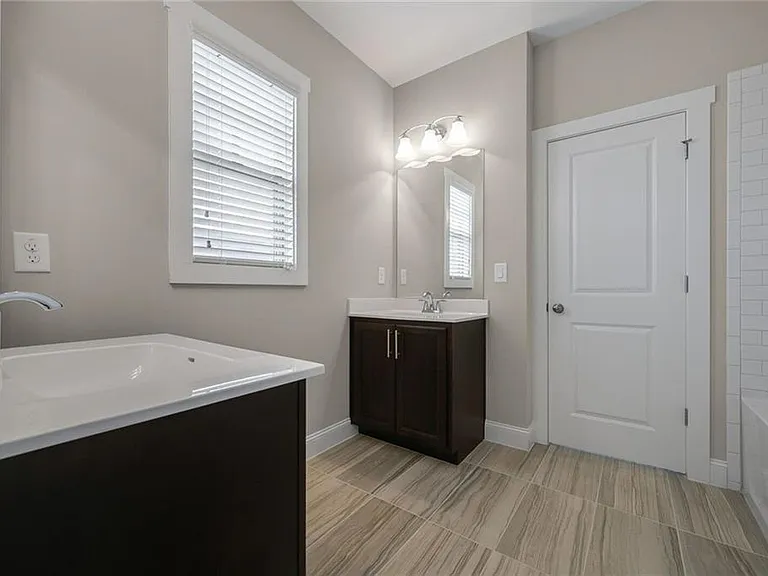 4030 Declaration Dr — Photo 21