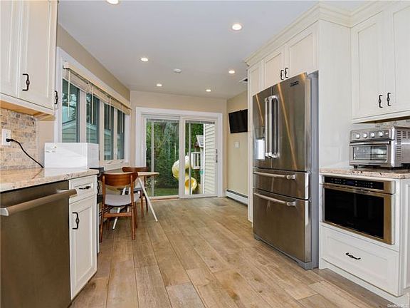 5th image of 14 Smith Pl