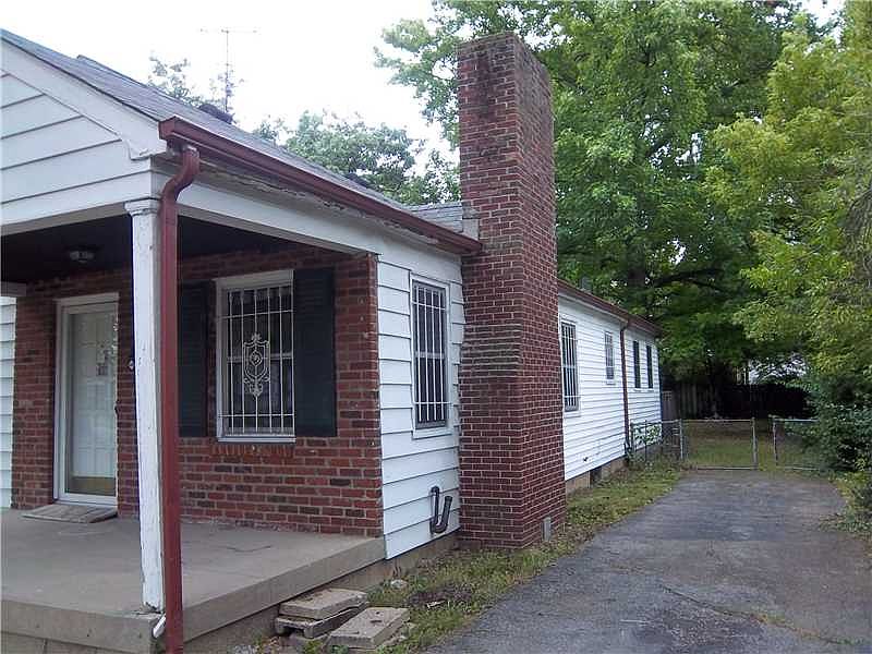 1st image of 3521 N Grant Ave
