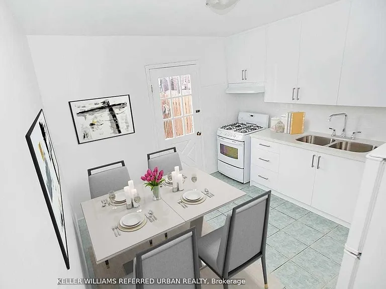 559 Dufferin St #UPPER — Photo 3