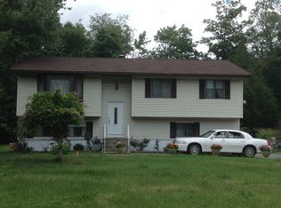 26 Deller Rd, Lloyd, NY 12528