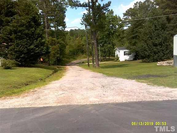 3rd image of 1 Nightingale Ln