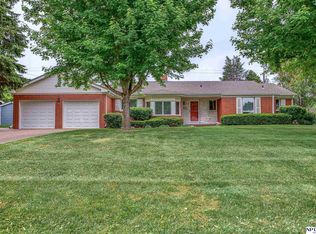 12611 Cryer Ave, Omaha, NE 68144