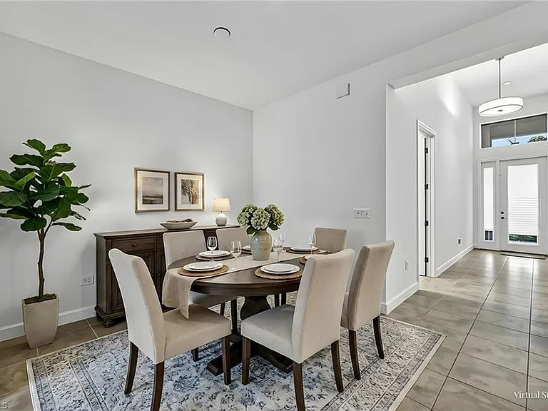 12445 Dahlia Ct — Photo 11