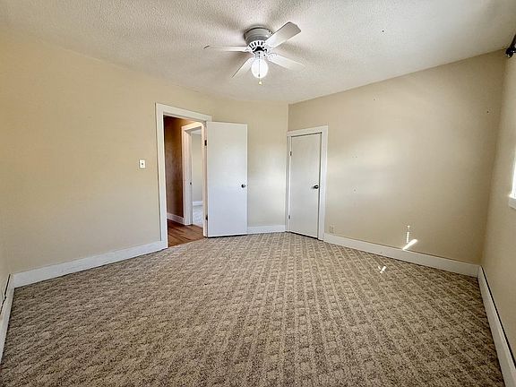 25th image of 606 Minnesota Ave