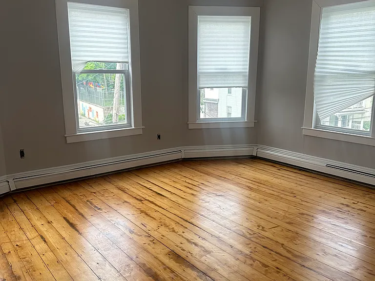 19 Dewey St #2 — Photo 6