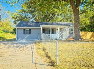 6513 Richmond Ave, Kansas City, MO 64133