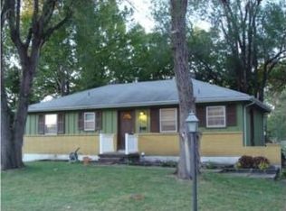 426 E Prairie St, Olathe, KS 66061