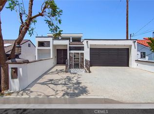 5247 Calatrana Dr, Woodland Hills, CA 91364