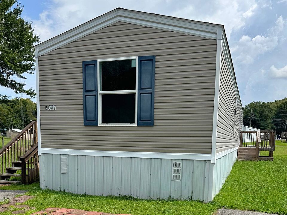 1st image of 557 Banjo Way