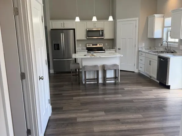 807 Bitterbrush St, Billings, MT 59106