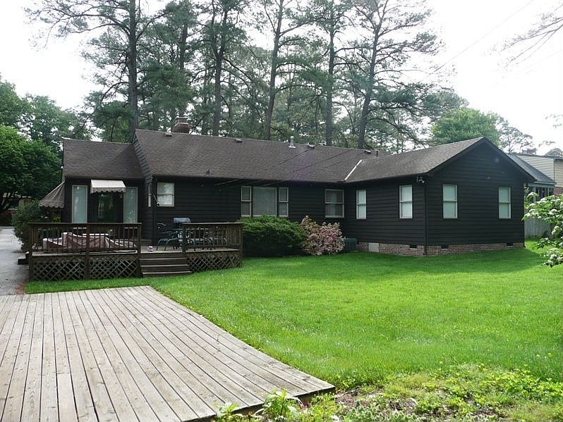 1st image of 5907 W Club Ln