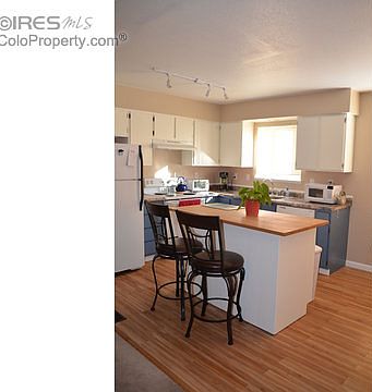 3rd image of 4210 Lake Mead Dr