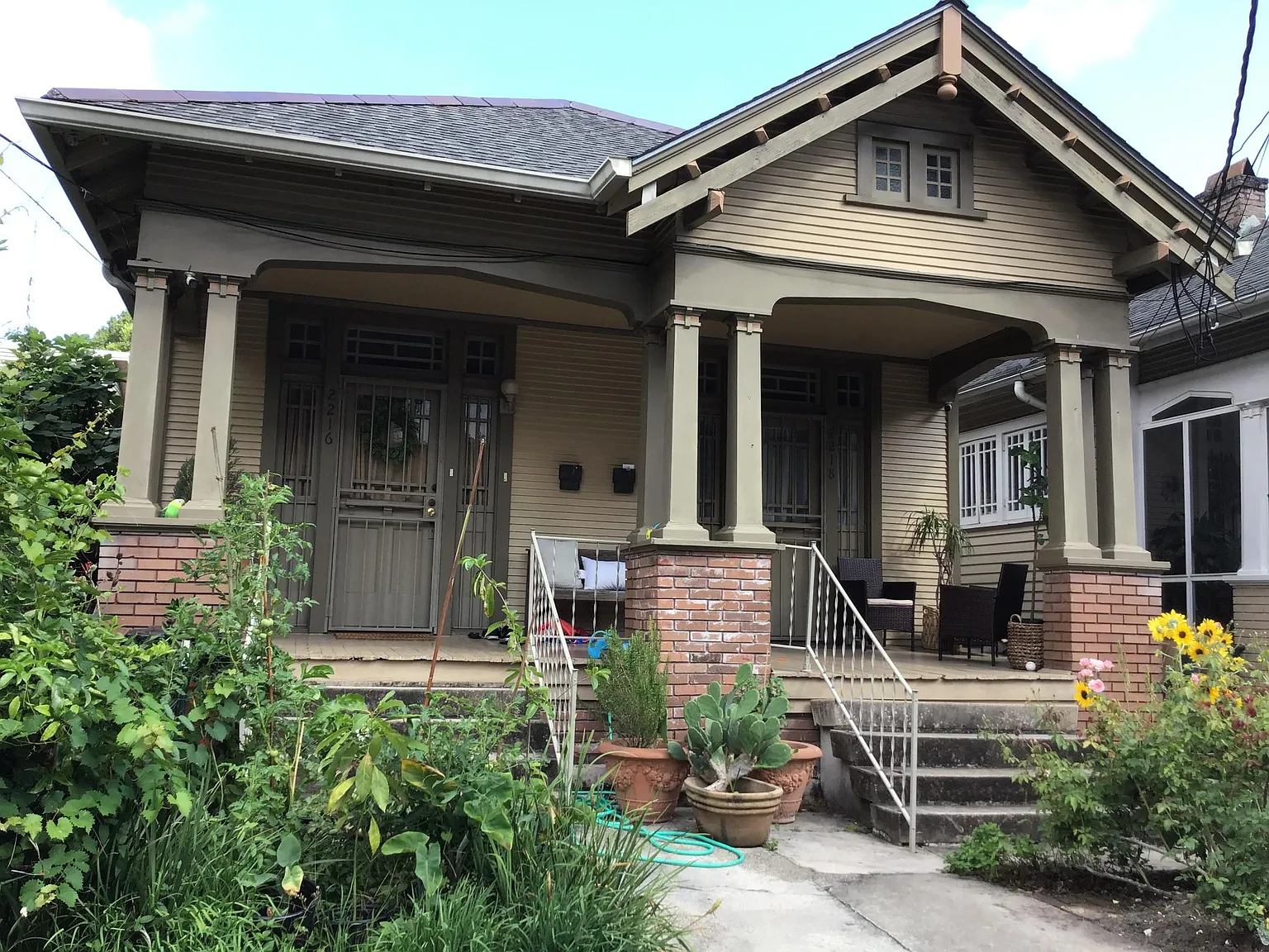 2 bed, 900 sqft, $1,625 — Photo 1