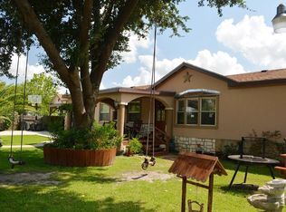 10218 Ben Venue St, Crosby, TX 77532