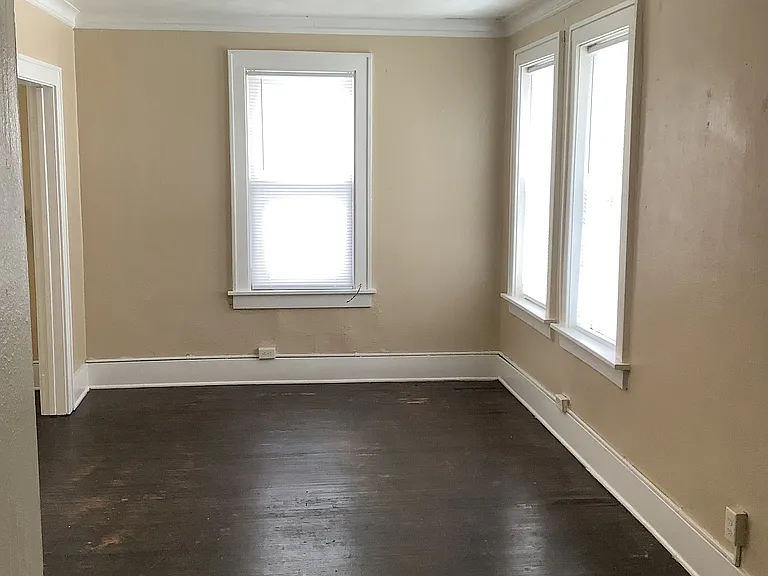 905 NE Madison Ave #1 — Photo 9