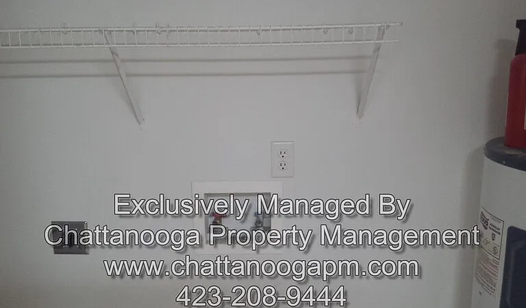 202 S Flora St #B — Photo 5