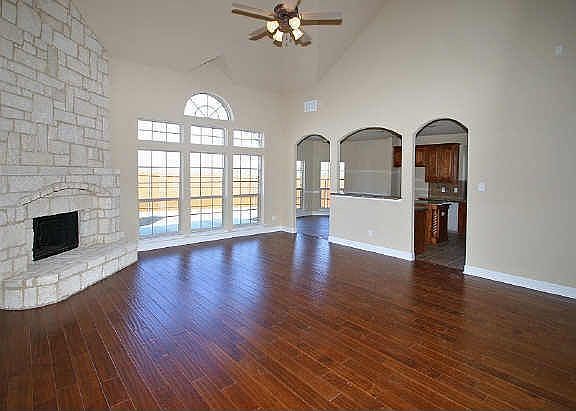 5th image of 1265 Clearbrook Dr