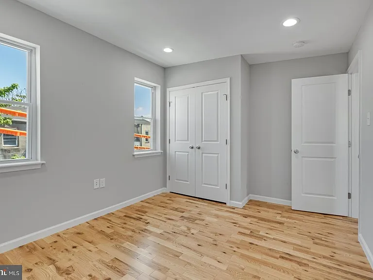 410 Diamond St #2 — Photo 14