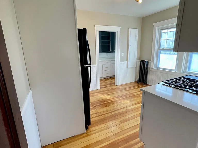 9 Paine Ave #2 — Photo 4