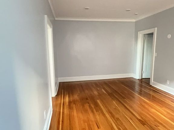 5th image of 658-660 Palisade Ave #206