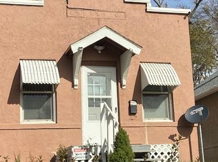 1320 Connell Ct, Omaha, NE 68108