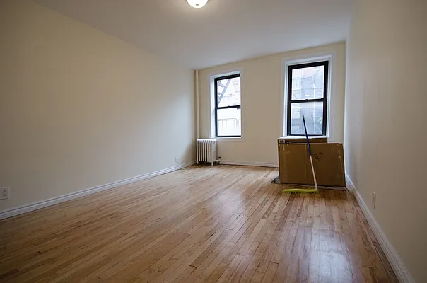 Rented by Compass | media 11