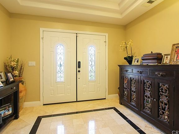 4th image of 7680 Coldwater Canyon Ct