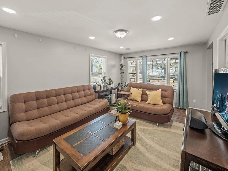 1786 Annabelle St — Photo 29
