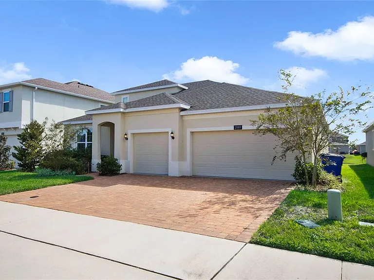 2989 Nottel Dr — Photo 3