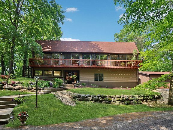 2nd image of 6221 Trail Ridge Ct