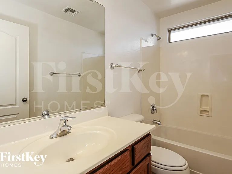 16110 W Miami St — Photo 14