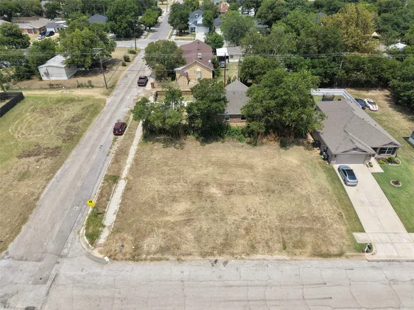 5832 Farnsworth Ave, Fort Worth, TX 76107