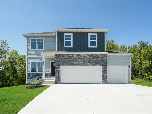 19641 W 201st St, Spring Hill, KS 66083