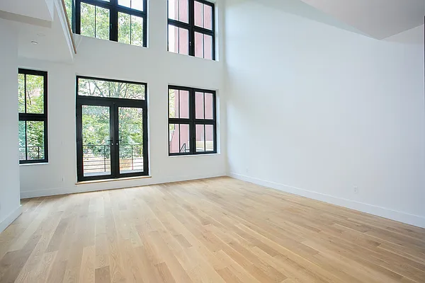 Rented by Bold New York | media 16