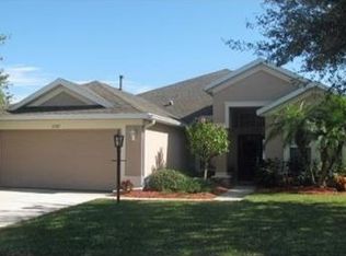6707 Cheswick St, Sarasota, FL 34243