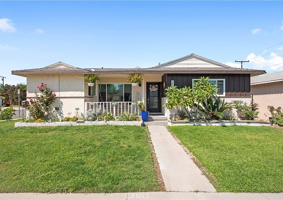 1st image of 8849 Pico Vista Rd