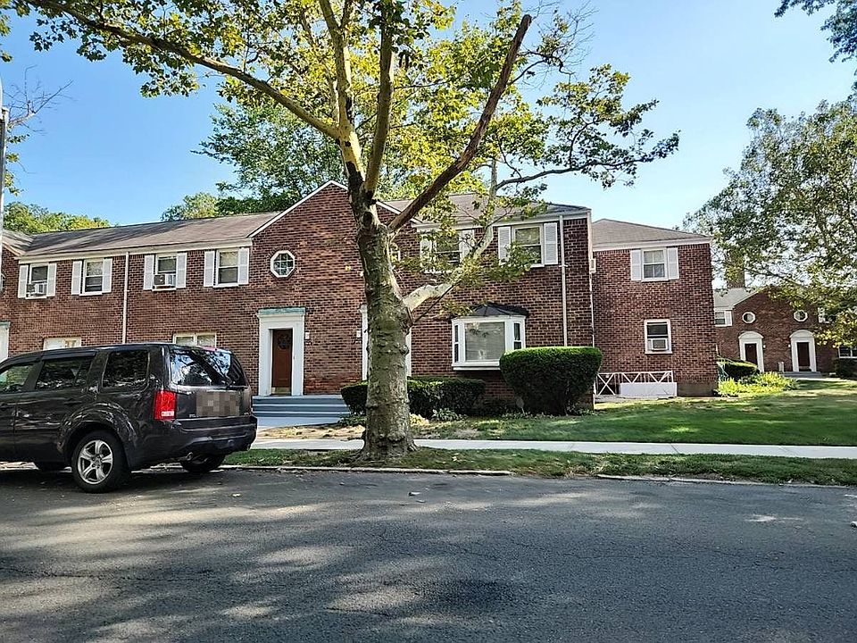2nd image of 234-32 133rd Ave
