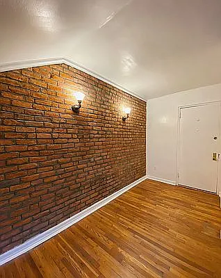 Rented by Maz Group NY | media 9