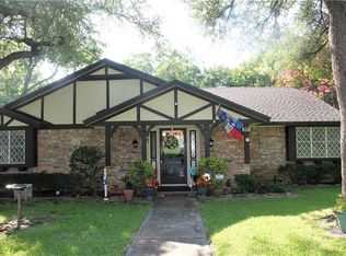 307 N Venice Dr, Duncanville, TX 75116