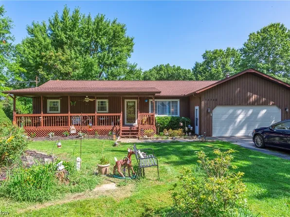 33760 Cooley Rd, Columbia Station, OH 44028