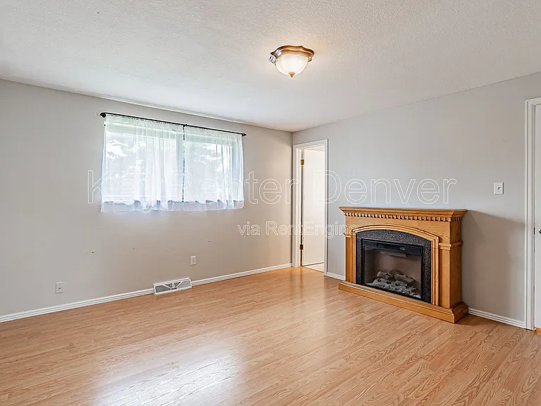 4419 S Xavier St — Photo 30